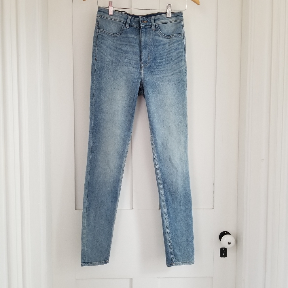 H&M High Waist Super Skinny Jeans.  Size 6